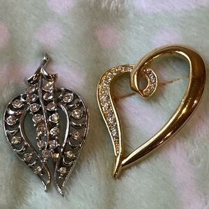 Bling pins brooch pair silver gold heart